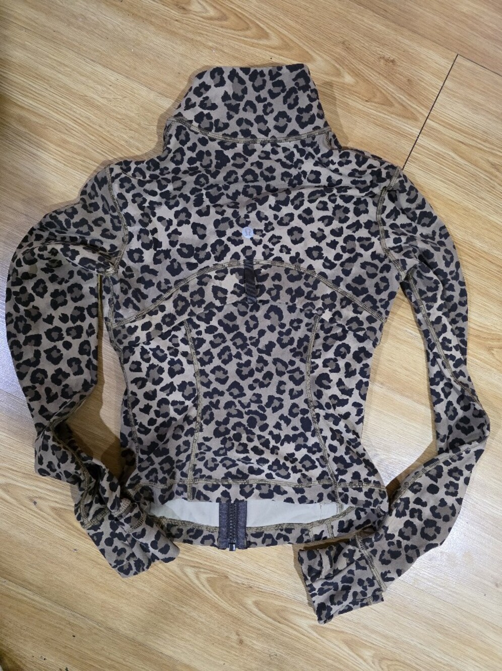 Lululemon Define Cropped Jacket NULU LEOPARD - Brown/Black